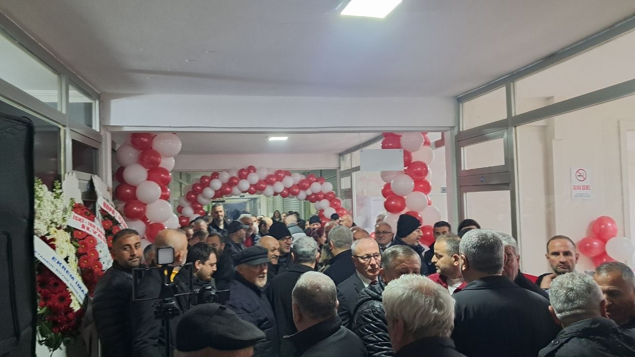 Hopa’da 90 Tl’lik Lokanta Ekonomik Krizin Yeni Adresi (1)