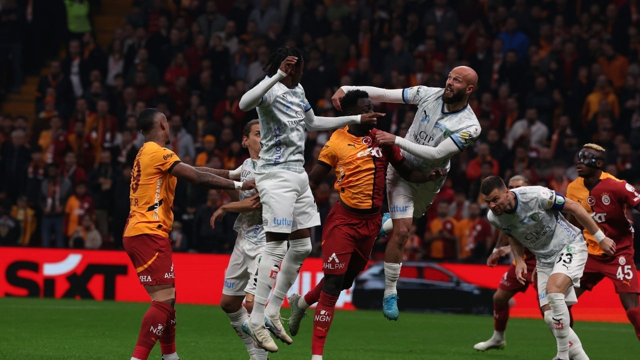 Okan Buruk Galibiyeti Fenerbahçe'ye Bağladı