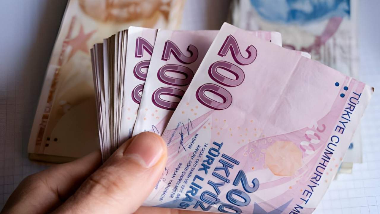 15 Bin Tl 18 Bin Tl 20 Bin Tl Emekli Maasini Kac Tl Oldu 2025 (2)