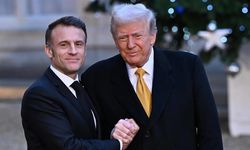 Emmanuel Macron’dan Donald Trump yemini!