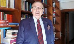Adem Sözüer yeni anayasanın en asgari şartını açıkladı