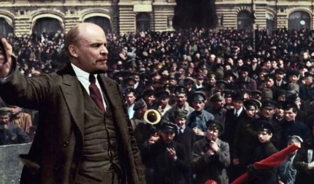 İşçi sınıfının ilk iktidarını kuran Lenin 155 yaşında!